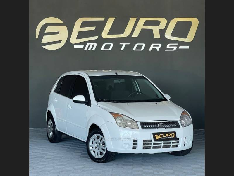 FORD - FIESTA - 2010/2010 - Branca - R$ 28.900,00