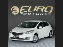 KIA MOTORS - CERATO - 2014/2014 - Branca - R$ 68.900,00