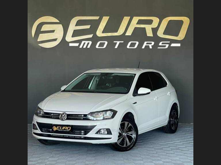 VOLKSWAGEN - POLO - 2018/2019 - Branca - R$ 82.900,00