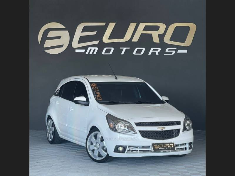 CHEVROLET - AGILE - 2011/2012 - Branca - R$ 39.900,00