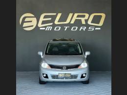 NISSAN - TIIDA - 2010/2011 - Prata - R$ 39.900,00