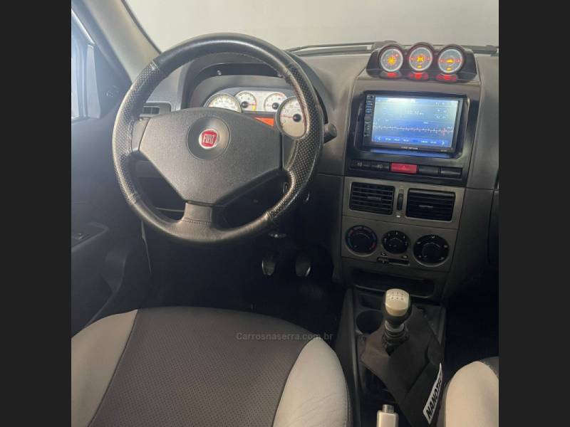 FIAT - STRADA - 2009/2009 - Branca - R$ 35.900,00