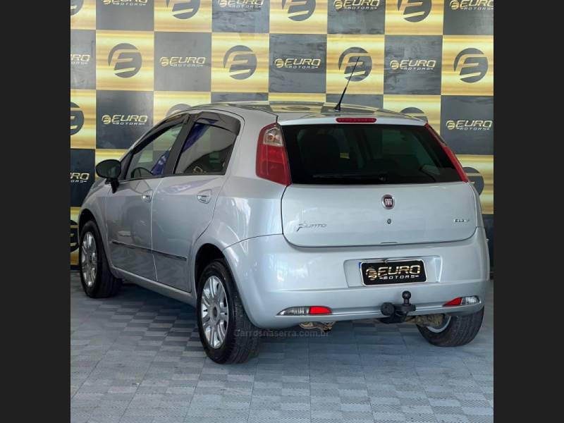 FIAT - PUNTO - 2009/2010 - Prata - R$ 34.900,00