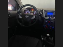 HYUNDAI - HB20S - 2015/2015 - Prata - R$ 46.900,00