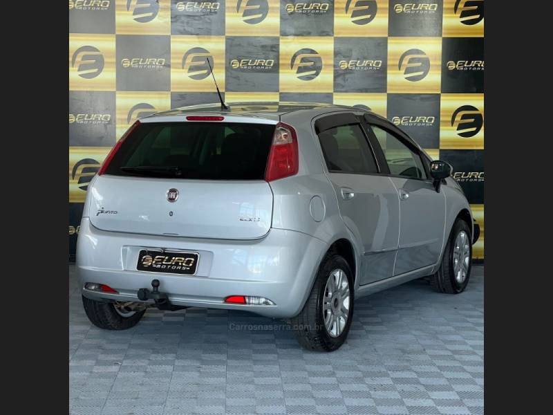 FIAT - PUNTO - 2009/2010 - Prata - R$ 34.900,00