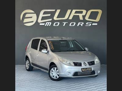 RENAULT - SANDERO - 2010/2010 - Prata - R$ 27.900,00