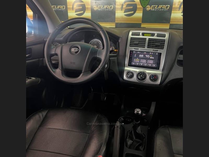 KIA MOTORS - SPORTAGE - 2008/2008 - Preta - R$ 38.900,00