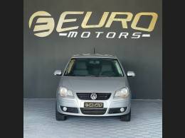 VOLKSWAGEN - POLO - 2011/2011 - Prata - R$ 38.900,00