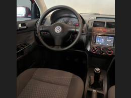 VOLKSWAGEN - POLO - 2003/2003 - Vinho - R$ 27.900,00