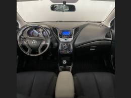 HYUNDAI - HB20 - 2012/2013 - Vermelha - R$ 47.900,00