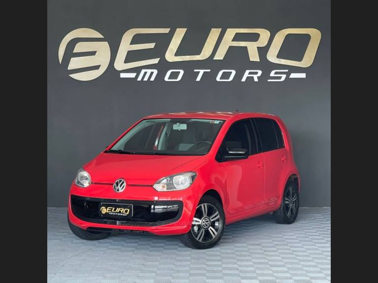 VOLKSWAGEN - UP - 2015/2016 - Vermelha - R$ 48.900,00