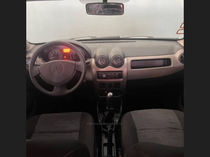 RENAULT - SANDERO - 2010/2010 - Prata - R$ 27.900,00