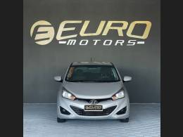 HYUNDAI - HB20S - 2015/2015 - Prata - R$ 46.900,00